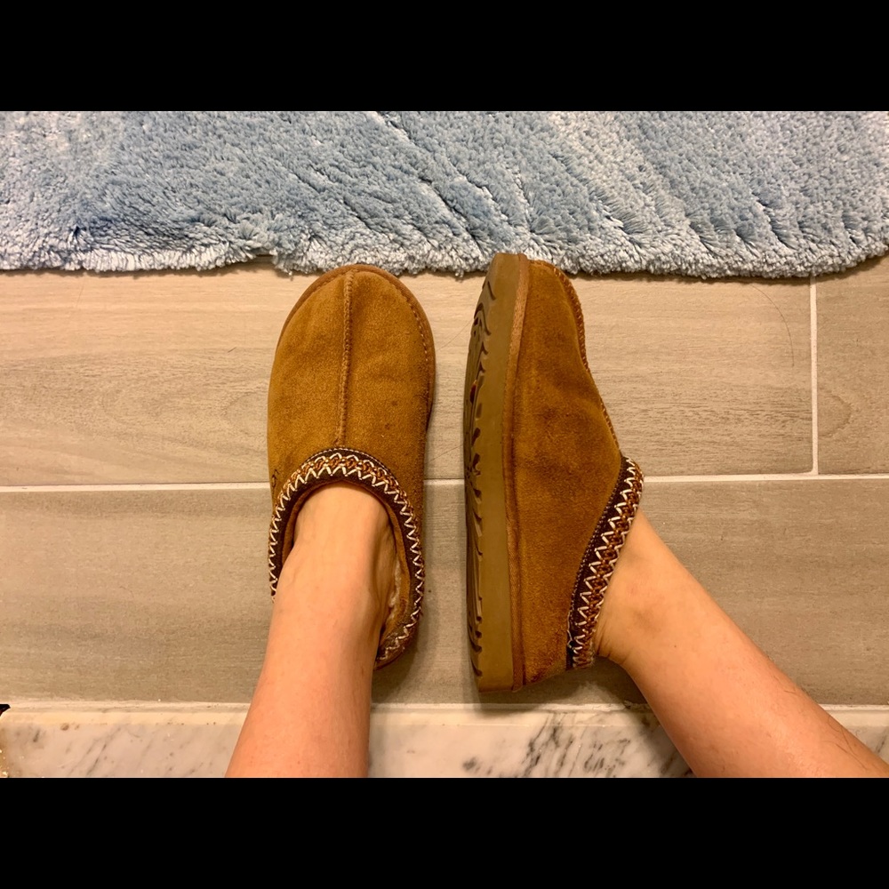 UGG Tasman Slipper